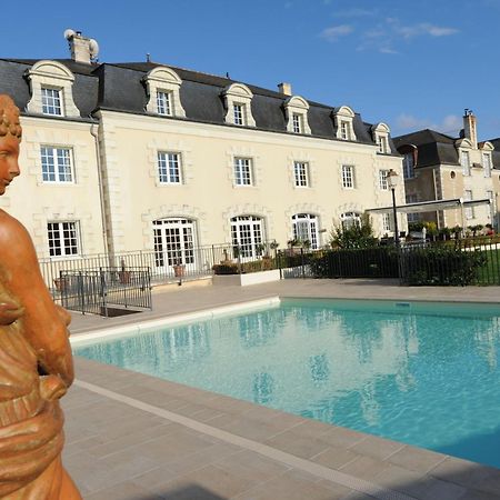 Hotel Spa Le Relais Du Bellay Монрёй-Беле Экстерьер фото