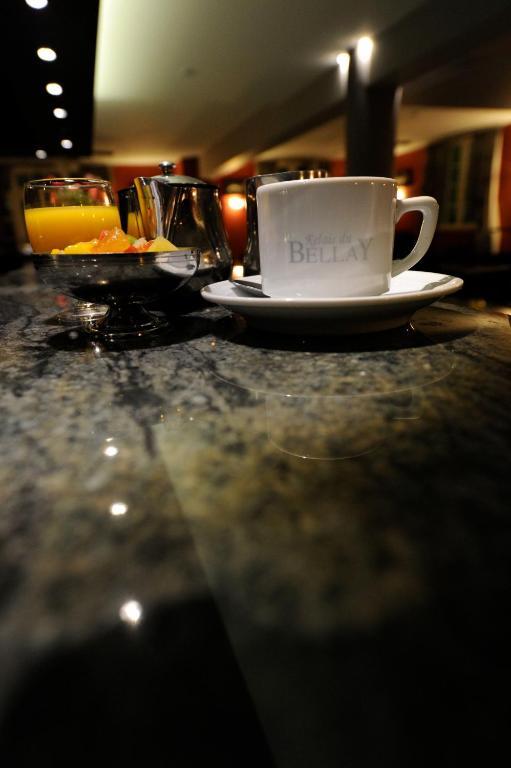 Hotel Spa Le Relais Du Bellay Монрёй-Беле Экстерьер фото